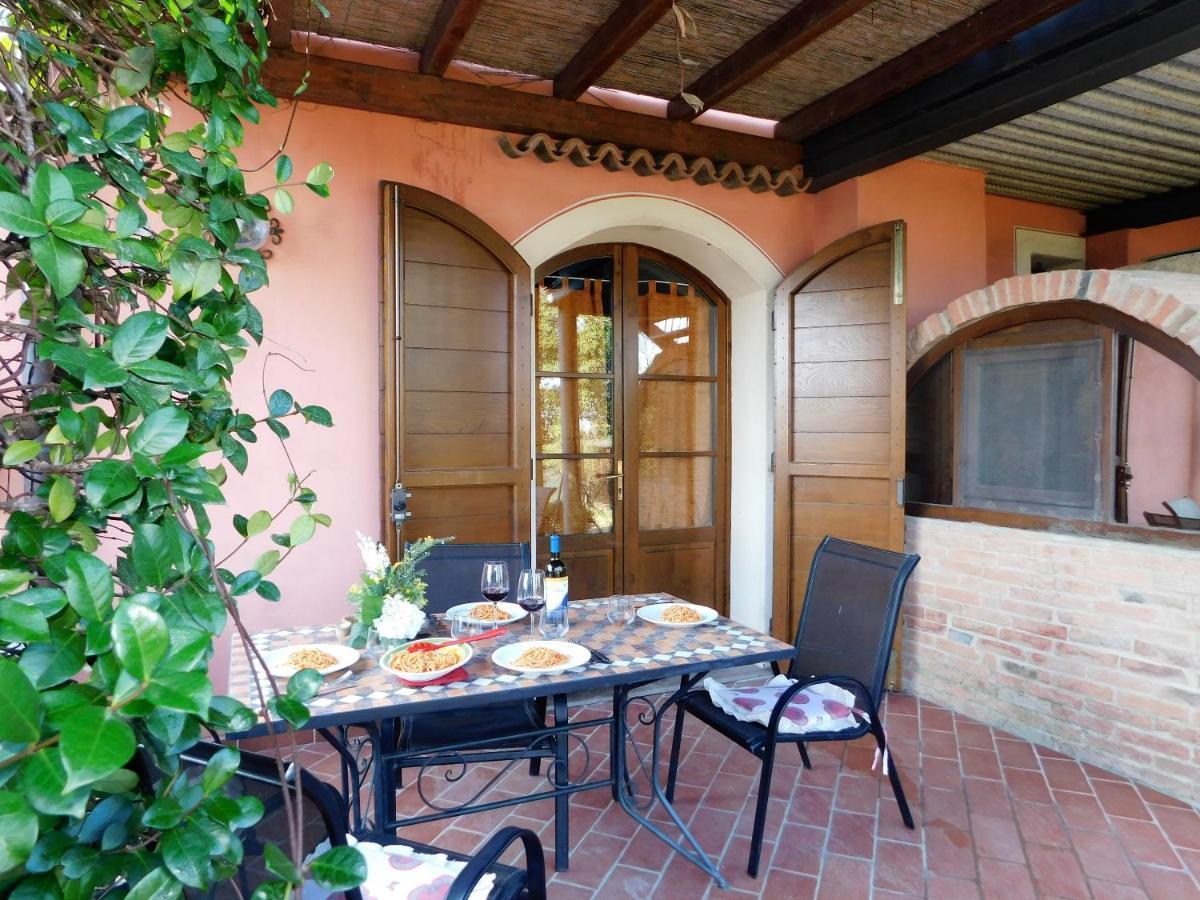 Agriturismo Terre Di Toscana Terricciola ภายนอก รูปภาพ