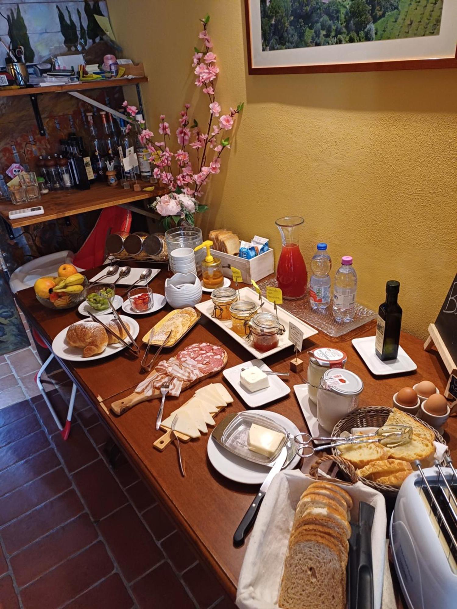 Agriturismo Terre Di Toscana Terricciola ภายนอก รูปภาพ